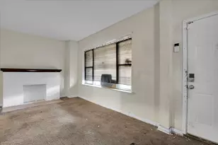 7011 S Calumet Ave, Chicago, IL 60637 - Photo 3