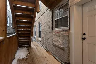 3103 W Lawrence Ave, Chicago, IL 60625 - Photo 17