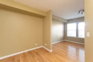 3103 W Lawrence Ave, Chicago, IL 60625 - Photo 13