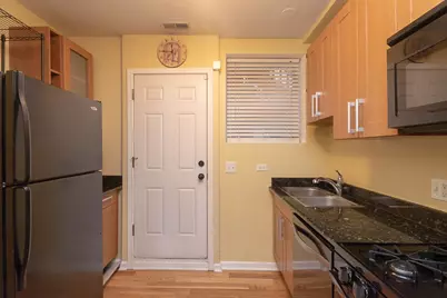 3103 W Lawrence Avenue #2, Chicago, IL 60625 - Photo 3