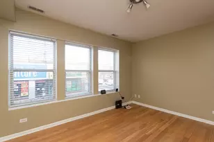 3103 W Lawrence Ave, Chicago, IL 60625 - Photo 9