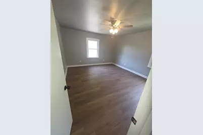 107 E 149th Street, Harvey, IL 60426 - Photo 9