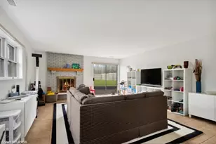47 W Stone Ave, Lake Forest, IL 60045 - Photo 13