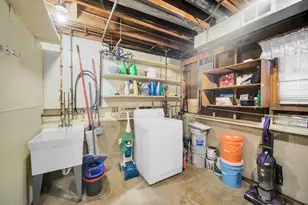 1020 Hahn Pl, West Chicago, IL 60185 - Photo 23