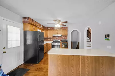 1020 Hahn Place, West Chicago, IL 60185 - Photo 7