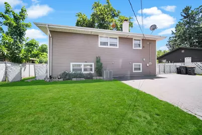 1020 Hahn Place, West Chicago, IL 60185 - Photo 35