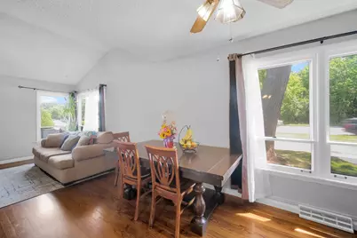 1020 Hahn Place, West Chicago, IL 60185 - Photo 11