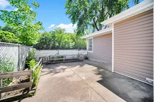 1020 Hahn Pl, West Chicago, IL 60185 - Photo 31