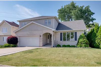 1216 W Grove Street, Addison, IL 60101 - Photo 1