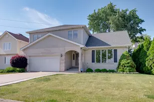 1216 W Grove St, Addison, IL 60101 - Photo 1