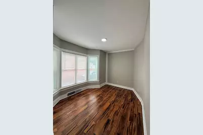 705 North Avenue #Lower, Aurora, IL 60505 - Photo 5