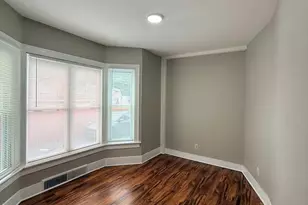 705 North Ave, Aurora, IL 60505 - Photo 5
