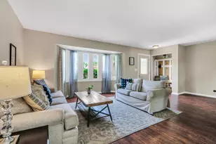 [Address not provided], Gurnee, IL 60031 - Photo 7