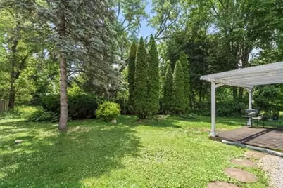 3 Dole Avenue, Crystal Lake, IL 60014 - Photo 15