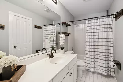 1361 Calamus Lane, Grayslake, IL 60030 - Photo 23