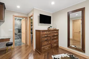 7730 Brookhaven Ave, Darien, IL 60561 - Photo 9