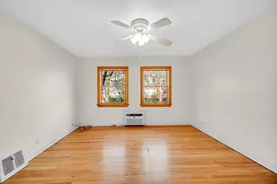 1931 W Albion Ave, Chicago, IL 60626 - Photo 7
