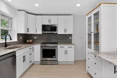 51 W Marilyn Terrace, Addison, IL 60101 - Photo 5