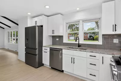 51 W Marilyn Terrace, Addison, IL 60101 - Photo 7