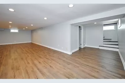 611 N Elmhurst Avenue, Mount Prospect, IL 60056 - Photo 29