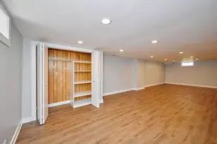 611 N Elmhurst Ave, Mount Prospect, IL 60056 - Photo 31