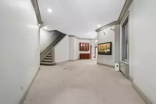 634 W Wellington Ave, Chicago, IL 60657 - Photo 13