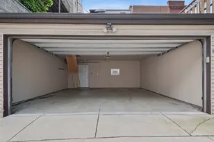 634 W Wellington Ave, Chicago, IL 60657 - Photo 33