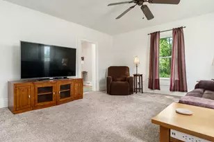 8321 Blomberg Rd, Cherry Valley, IL 61016 - Photo 11