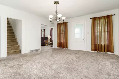 8321 Blomberg Road, Cherry Valley, IL 61016 - Photo 15