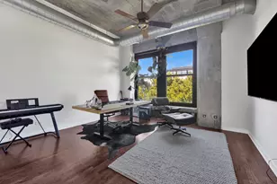 1069 W 14th Pl, Chicago, IL 60608 - Photo 21