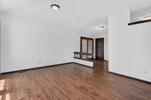 72 White Oaks Rd, Matteson, IL 60443 - Photo 7