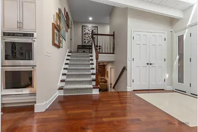 1310 Woodland Court W, Riverwoods, IL 60015 - Photo 7