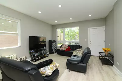 1051 N Springfield Avenue, Chicago, IL 60651 - Photo 21