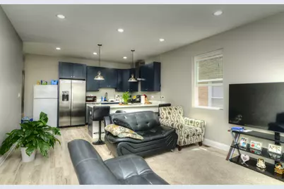 1051 N Springfield Avenue, Chicago, IL 60651 - Photo 19