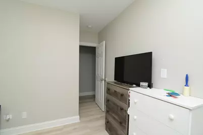 1051 N Springfield Avenue, Chicago, IL 60651 - Photo 37