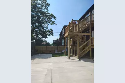 1051 N Springfield Avenue, Chicago, IL 60651 - Photo 15