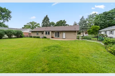 417 S Plum Grove Road, Palatine, IL 60067 - Photo 17