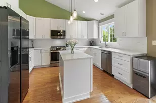 1985 Rochelle Ct, Wheeling, IL 60090 - Photo 7