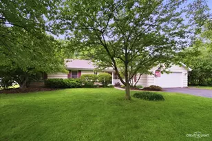 221 E Elm St, Wheaton, IL 60189 - Photo 1