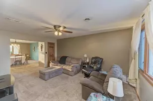 1847 Lakewood Dr, Wilmington, IL 60481 - Photo 7