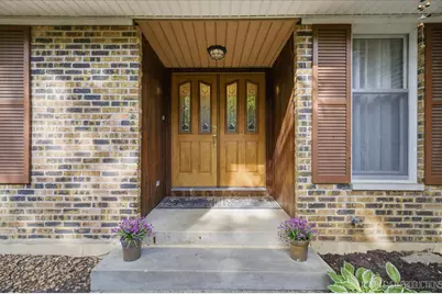 5148 Lincoln Avenue, Lisle, IL 60532 - Photo 3