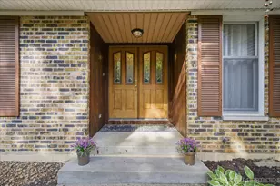 5148 Lincoln Ave, Lisle, IL 60532 - Photo 3
