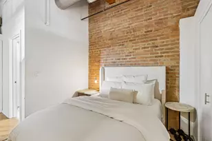 360 W Illinois St, Chicago, IL 60654 - Photo 13