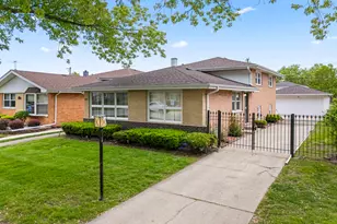 8737 S 50th Ave, Oak Lawn, IL 60453 - Photo 1