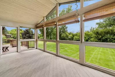 3035 Red Barn Road, Crystal Lake, IL 60012 - Photo 9