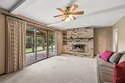 3035 Red Barn Road, Crystal Lake, IL 60012 - Photo 7