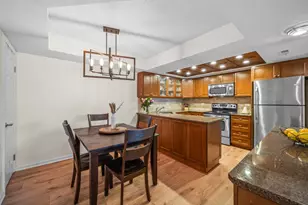 702 N Waukegan Rd, Glenview, IL 60025 - Photo 13