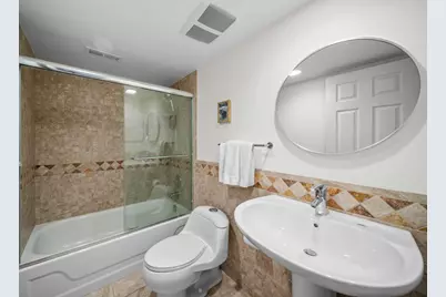 702 N Waukegan Road #206A, Glenview, IL 60025 - Photo 33