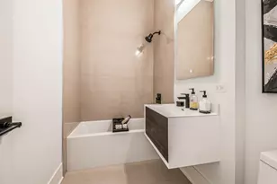4816 S St Lawrence Ave, Chicago, IL 60615 - Photo 11