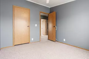 2231 Blossom Ln, Belvidere, IL 61008 - Photo 33